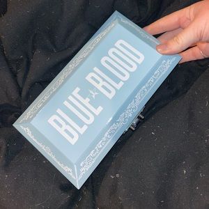 Jeffree Star Blue Blood Palette